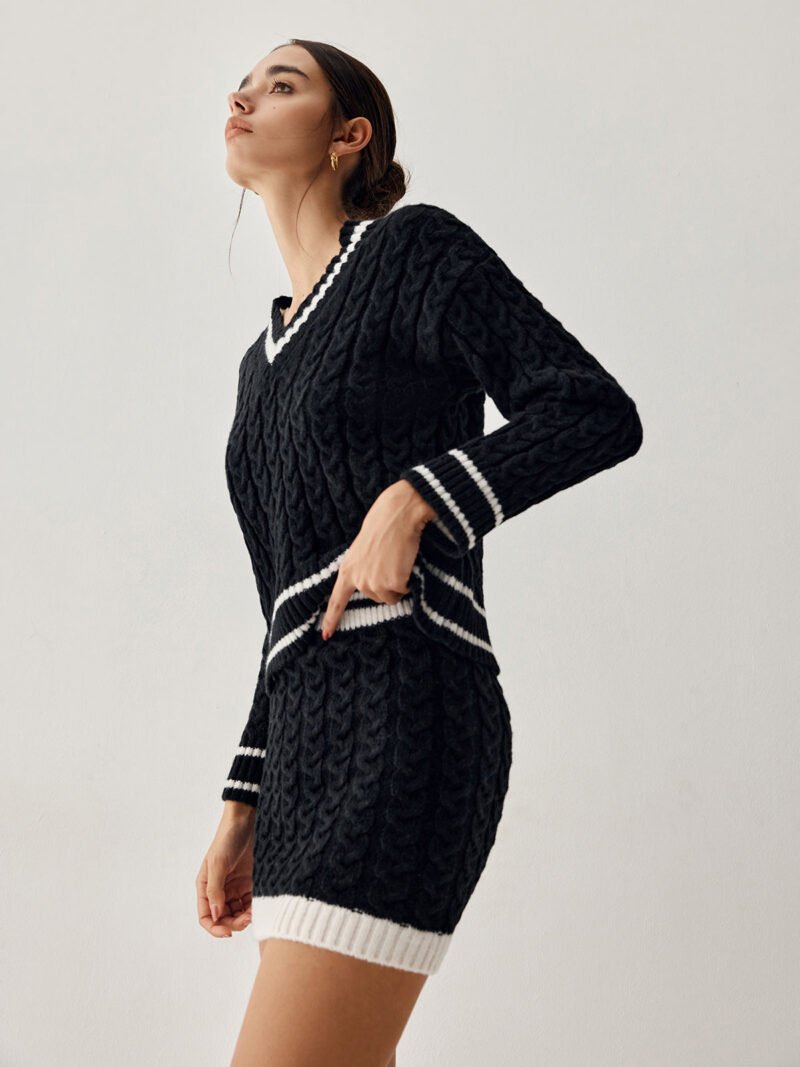Contrast Trim Cable Knit Sweater With Matching Skirt - Image 4