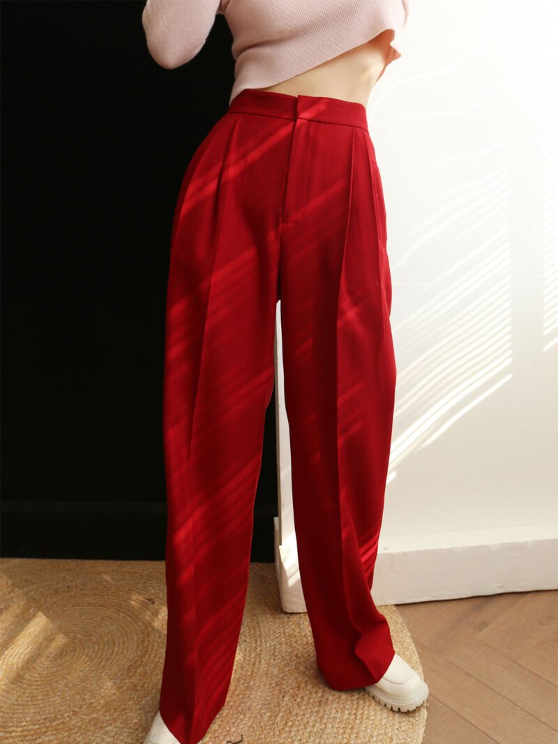 Middle Waist Pleated Tapered Pants - Image 3
