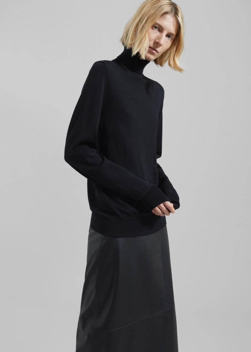Turtleneck Sweater - Black