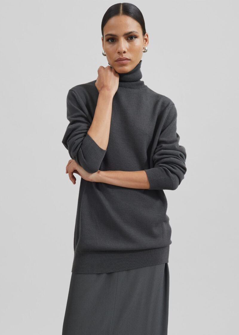 Turtleneck Sweater - Light Khaki