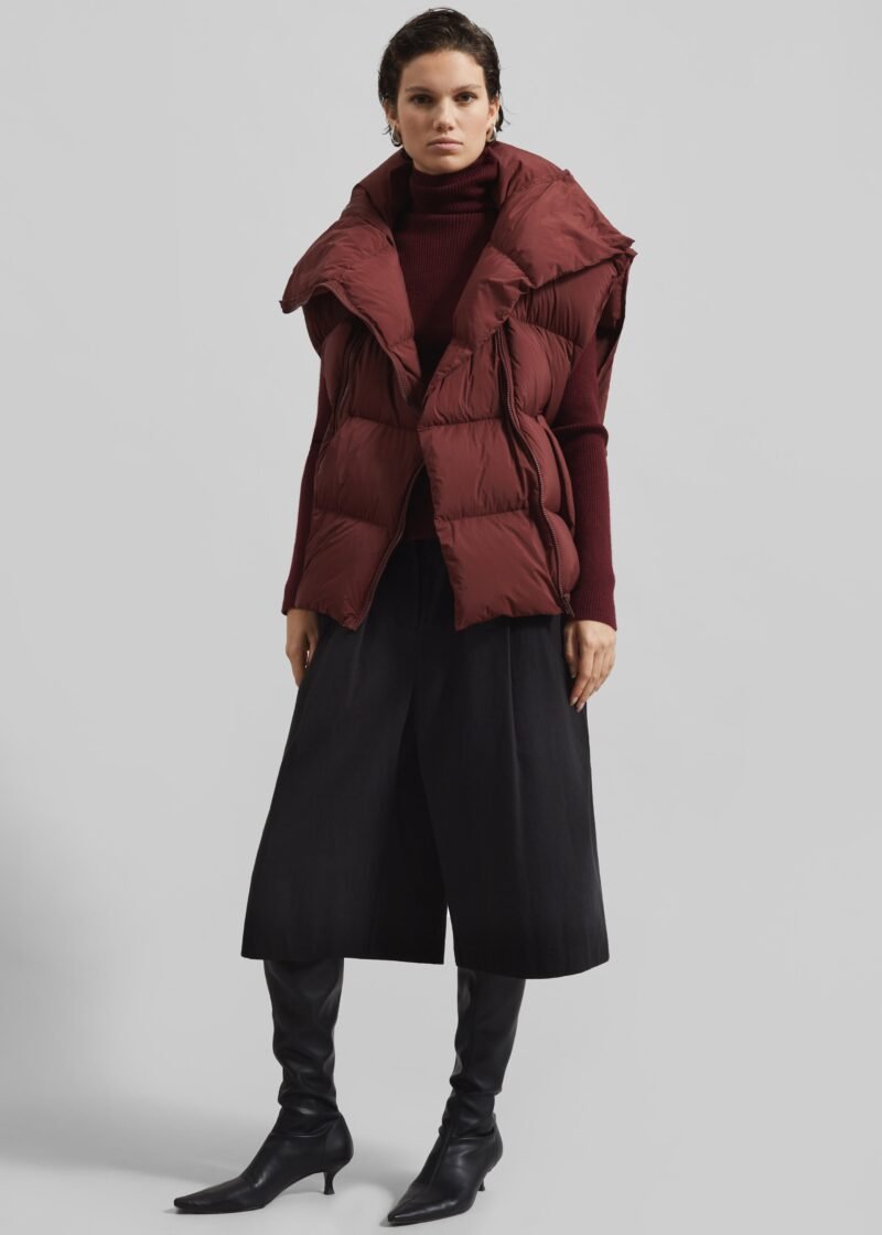 Sleeveless Puffer Vest - Burgundy