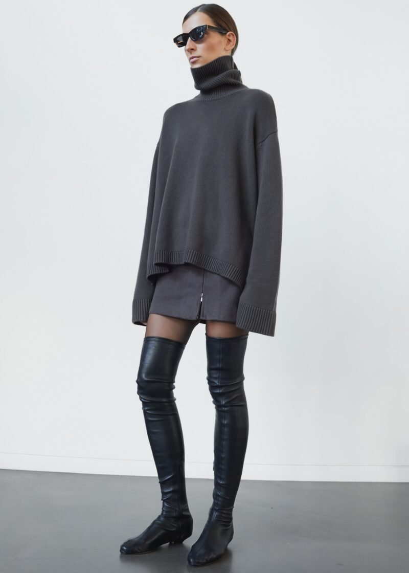 Trapeze Turtleneck - Light Khaki - Image 5